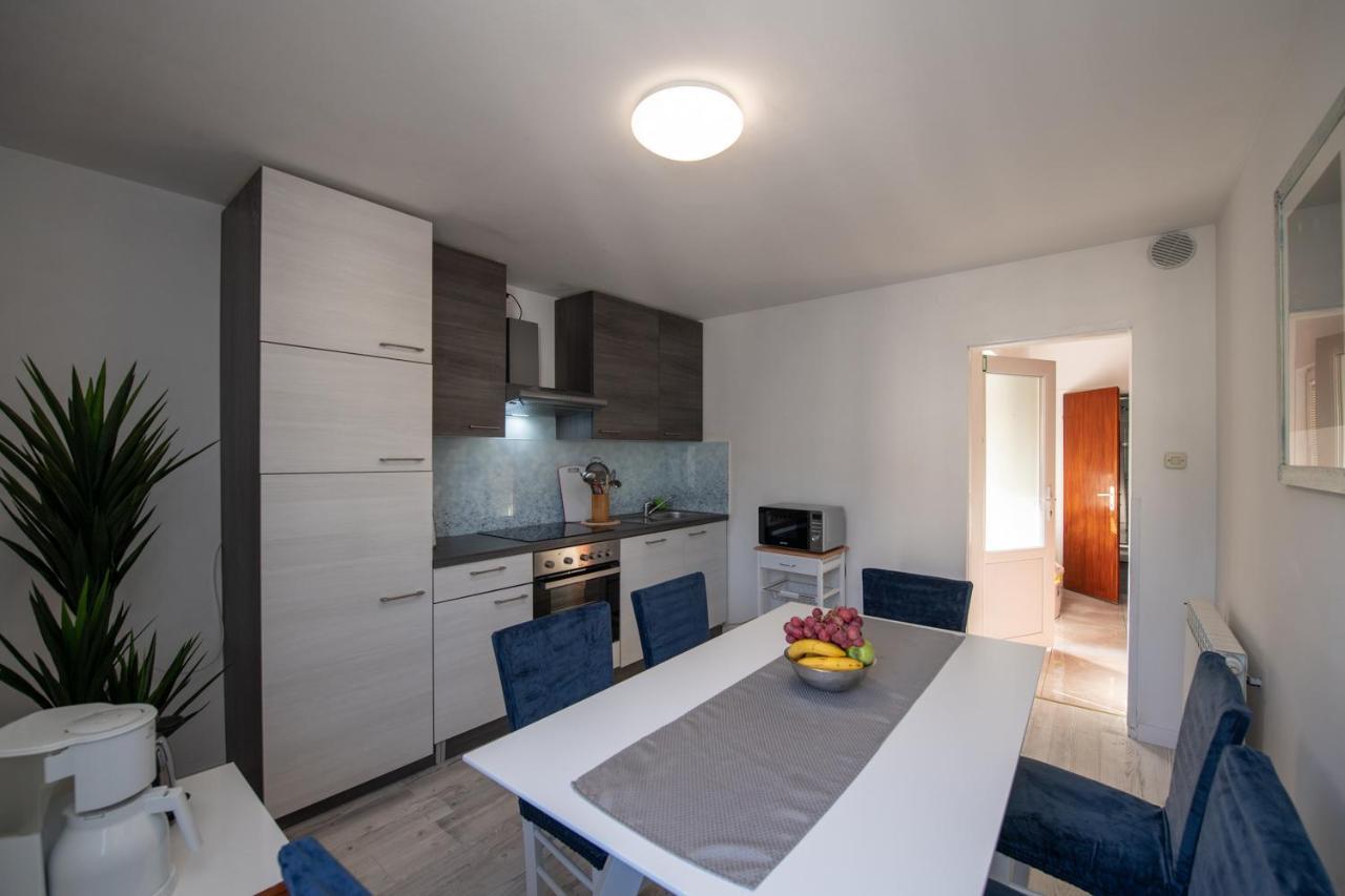 Apartment Minka Opatija Bagian luar foto